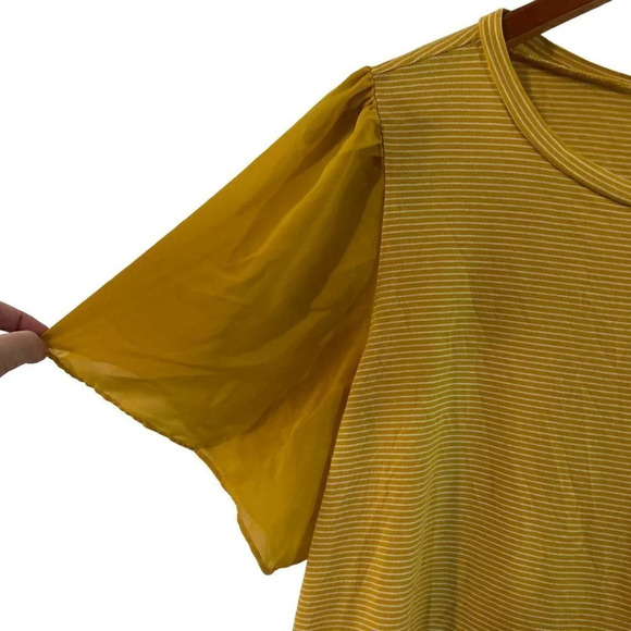LOFT Yellow Striped Blouse Size XL Short Chiffon Sleeves Round Neckline Pullover - Picture 3 of 5